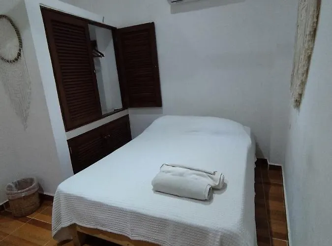 Itza La Veleta Hotel 3*