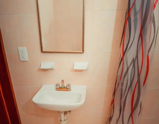 Itza La Veleta Hotel 3*